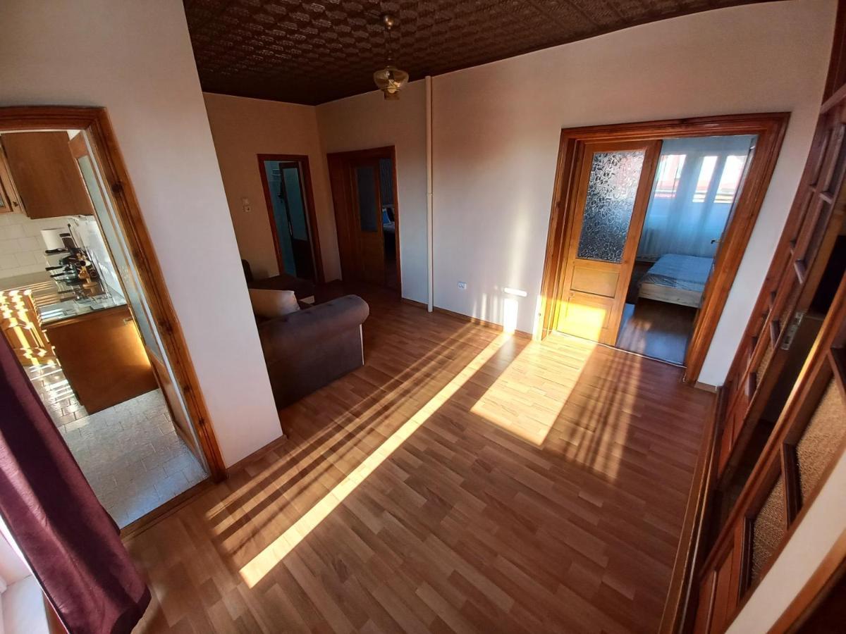 Premium Central Apartment Oradea Exteriér fotografie