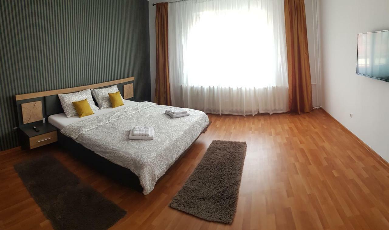 Premium Central Apartment Oradea Exteriér fotografie